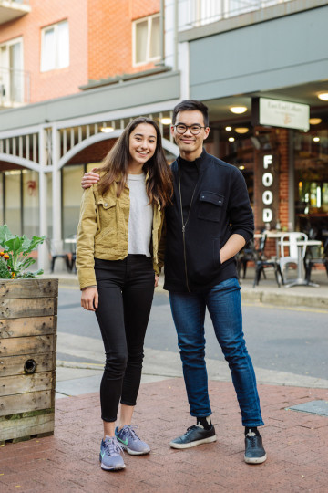 SA: Izzy Mollicone, Student and Henry Thong, Filmmaker. I: “Casual and comfortable for Autumn.” H: “When it isn’t appropriate or convenient to suit up I find turtlenecks are a great way to keep things casual while maintaining that dressed-up look.”