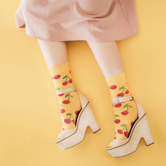 Happy Socks. Photo: <a href="https://www.instagram.com/valeriyamltsv/?hl=en" target="_blank">@valeyriamltsv</a>
