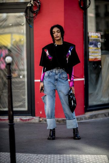 Paris: <a href="https://fashionista.com"target="_blank">Fashionista</a>