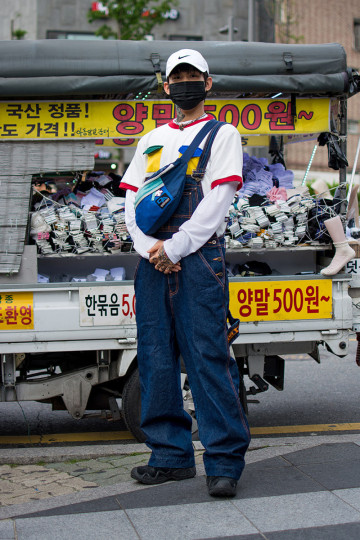 Seoul: <a href="https://www.highsnobiety.com/
"target="_blank">High Snobiety</a>